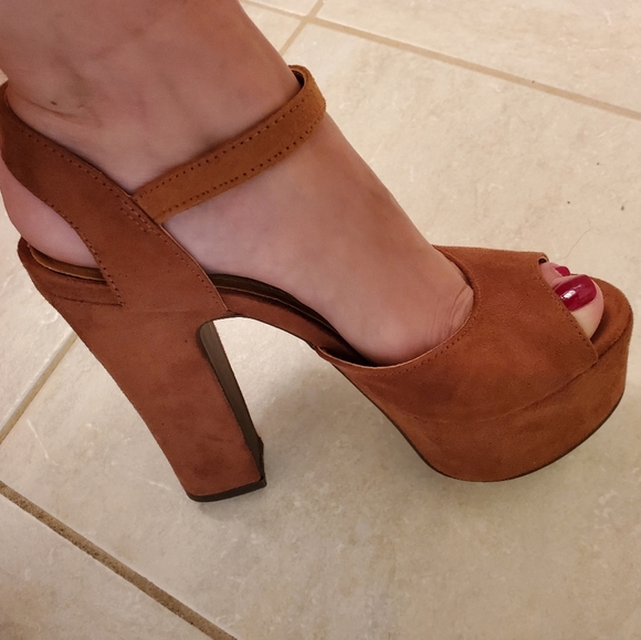 Plataform sandals - Made in Brazil Via Uno - Picture 3 of 6